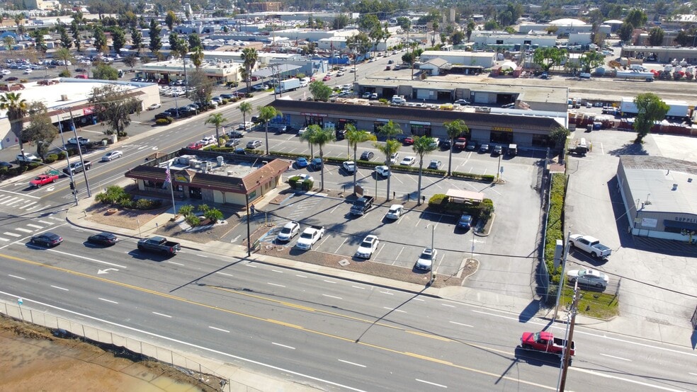 Primary Photo Of 935 W Mission Ave, Escondido Unknown For Lease