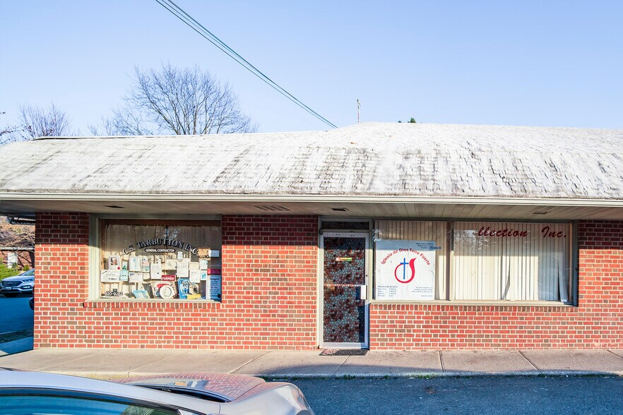 More Photos Of 410 N Washington St, Easton Storefront Retail Office For Lease