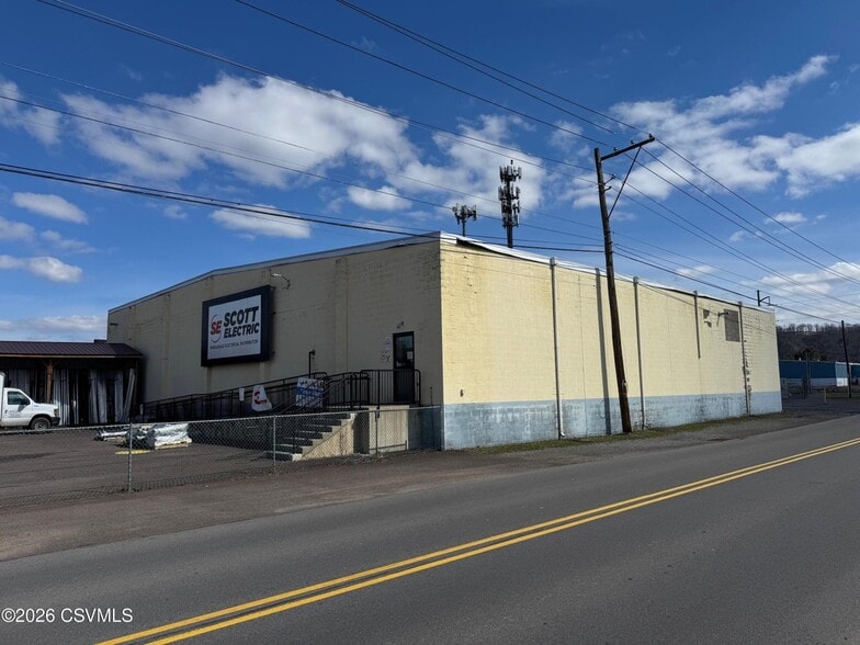 More Photos Of 340 6th St, Bloomsburg Auto Repair For Sale