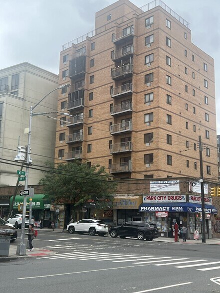 Primary Photo Of 6326 99th St, Rego Park Apartments For Sale