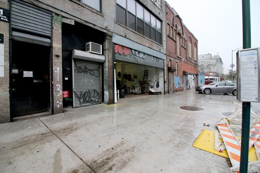 More Photos Of 171 Lincoln Ave, Bronx Manufacturing For Sale