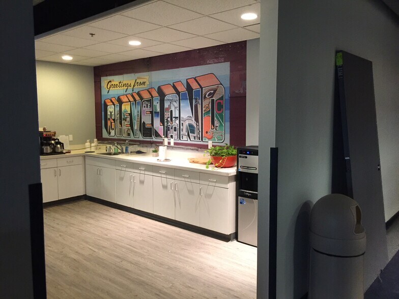 More Photos Of 3711 Chester Ave, Cleveland Office Residential For Sale