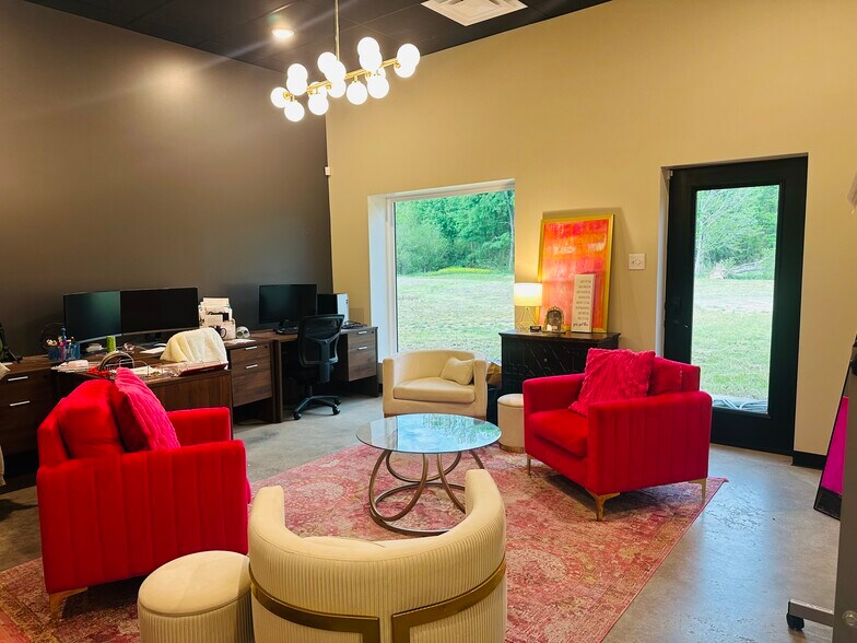 More Photos Of 536 US-64, Beebe Office For Sale