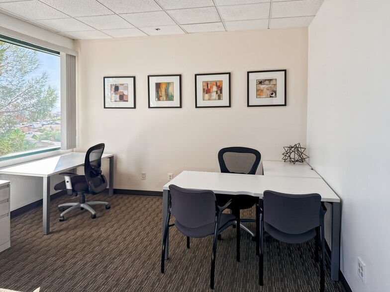 More Photos Of 500 N Rainbow Blvd, Las Vegas Coworking Space