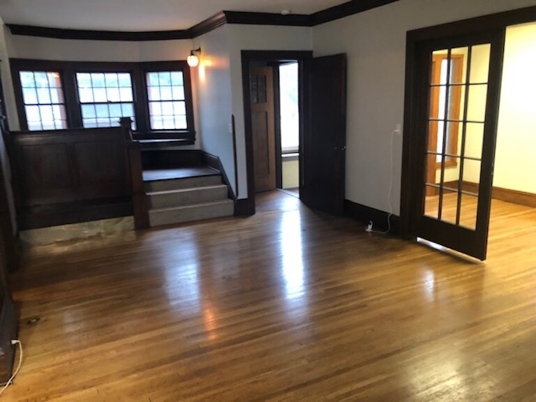 More Photos Of 6368 Elm St, North Branch Office For Sale