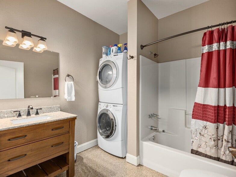 More Photos Of 355 Johnson Dr, Canton Specialty For Sale