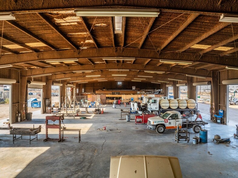 More Photos Of 397 E Evan Hewes Hwy, El Centro Auto Repair For Sale