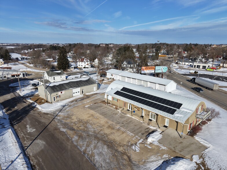 More Photos Of 110 FS Dr, Viroqua Auto Dealership For Sale