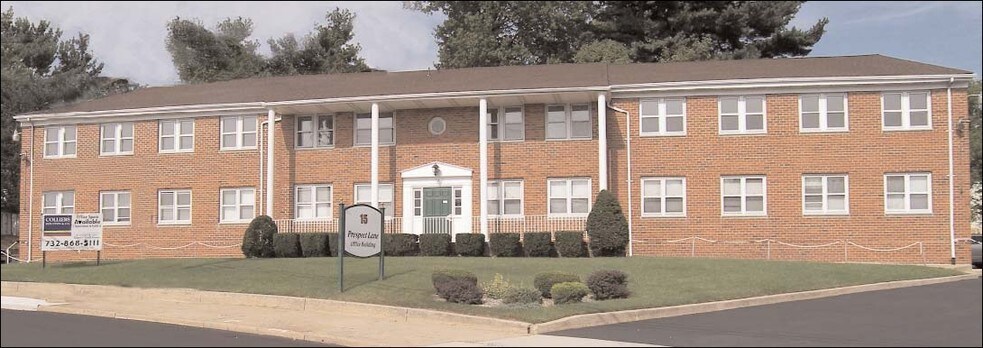 More Photos Of 15 Prospect Ln, Colonia Office For Sale