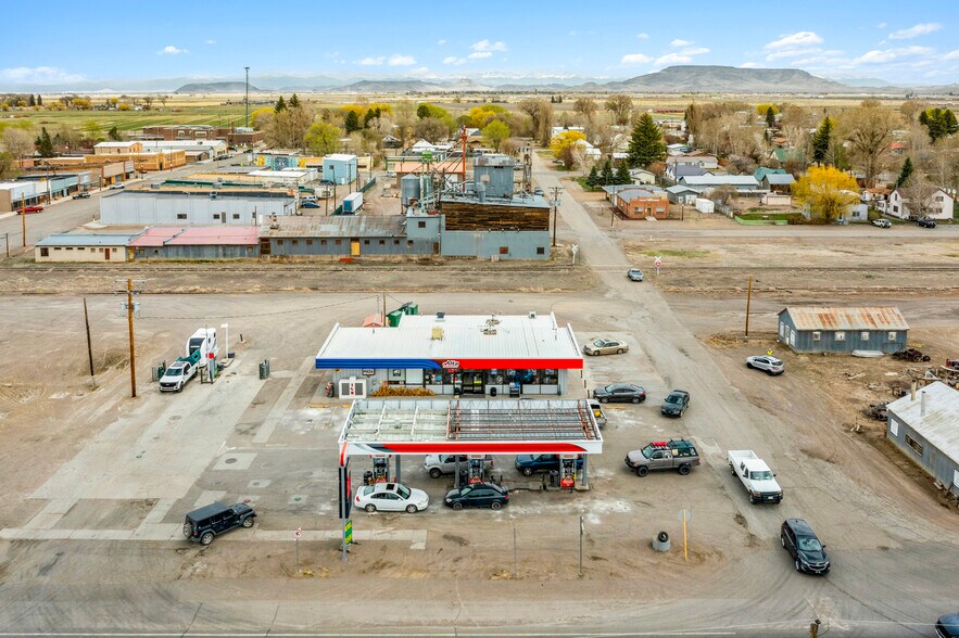 More Photos Of 320 Spruce St, La Jara General Retail For Sale