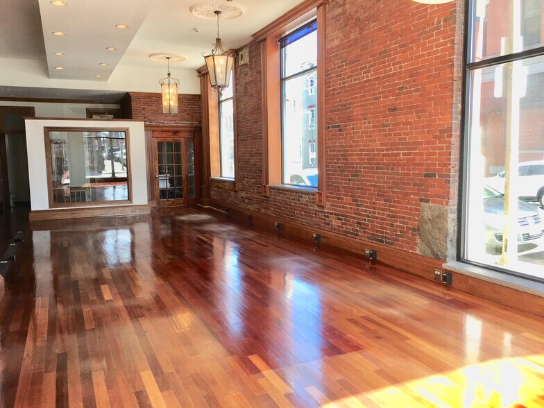 More Photos Of 366 W Broadway, Boston Storefront Retail Residential For Lease