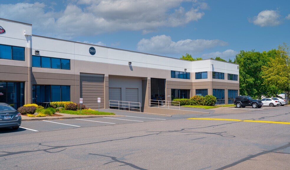 More Photos Of 9946-9978 SW Arctic Dr, Beaverton Unknown For Lease