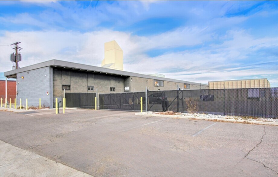 Primary Photo Of 1045 W 45th Ave, Denver Warehouse For Sale