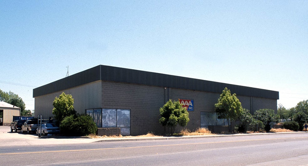 More Photos Of 1830-1834 Auburn Blvd, Sacramento Warehouse For Lease