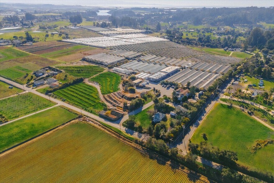 More Photos Of 371 Calabasas Rd, Watsonville Land For Sale