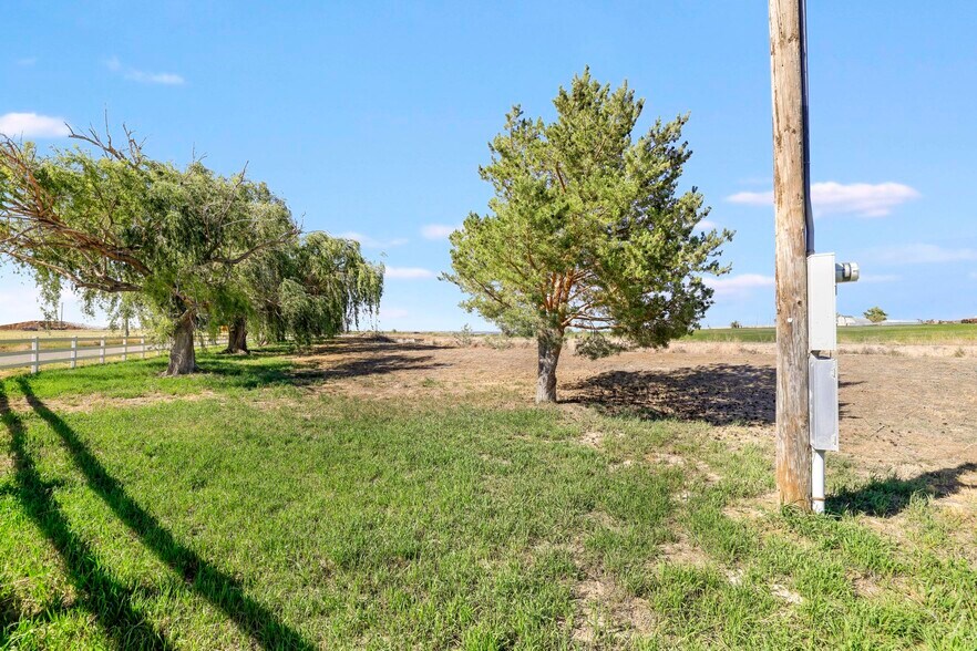 More Photos Of 4074 N 2000 E, Filer Warehouse For Sale
