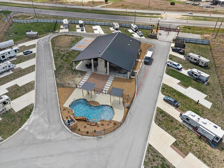 More Photos Of 9630 E US Highway 190, Rogers Trailer Camper Park For Sale