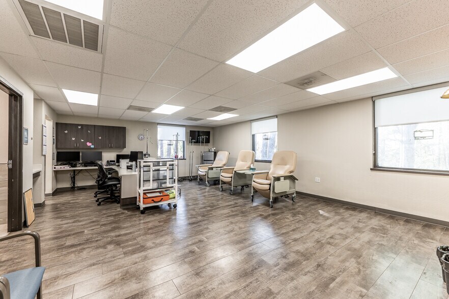More Photos Of 130 Medical Center Pky, Huntsville Medical For Sale