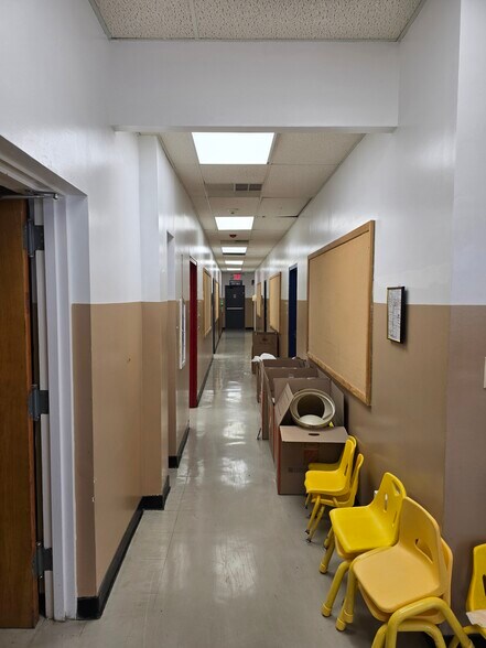 More Photos Of 80 Woodrow Rd, Staten Island Daycare Center For Lease