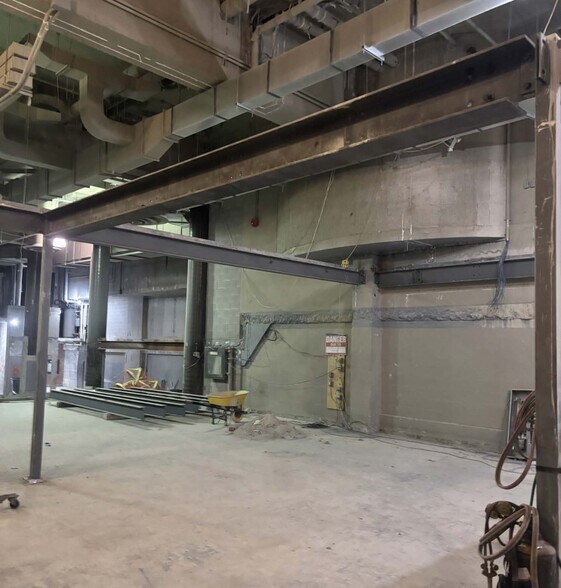 More Photos Of 71-75 Front St E, Toronto Apartments For Sale