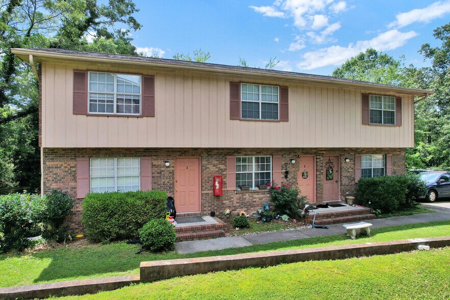 Primary Photo Of 703 School St, Dalton Apartments For Sale