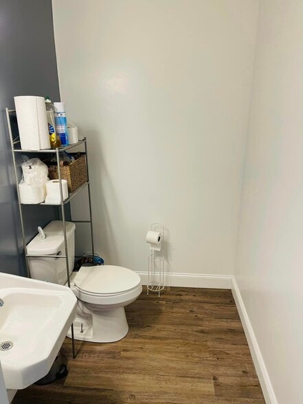 More Photos Of 301 W Main St, Stoneville Office For Sale