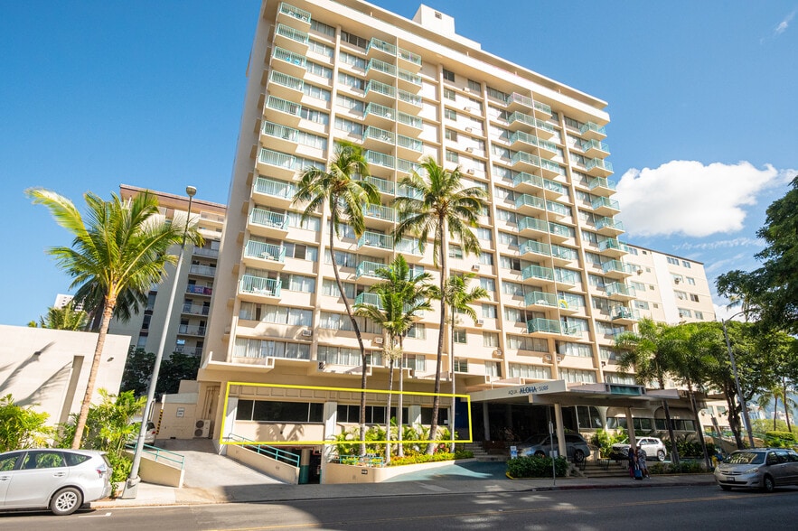 More Photos Of 444 Kanekapolei St, Honolulu Hotel For Lease