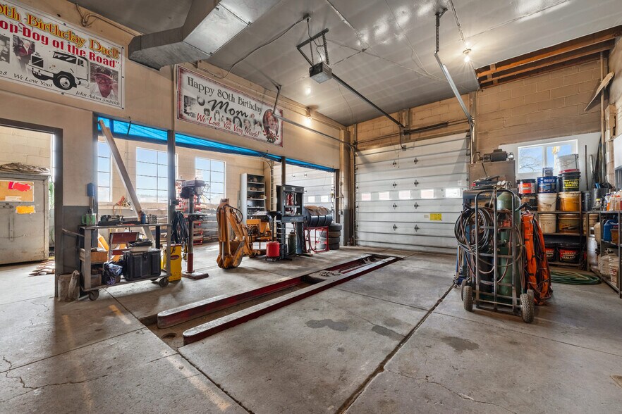 More Photos Of 802 Main St, Walsenburg Auto Repair For Sale