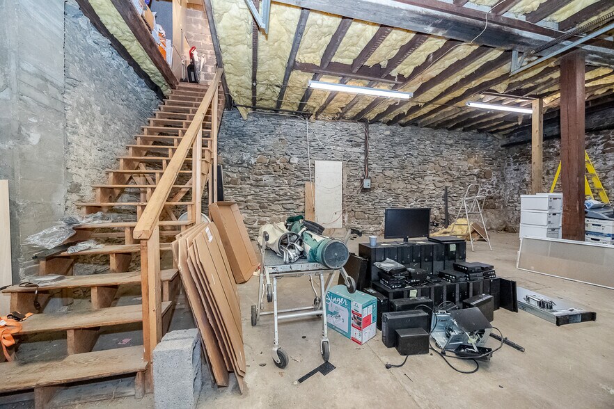 More Photos Of 67-73 Harry St, Conshohocken Office For Lease