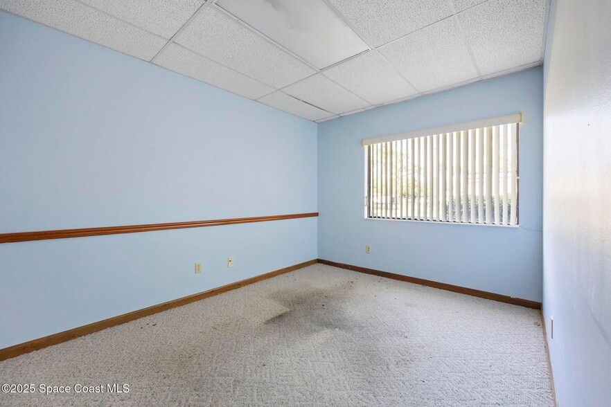 More Photos Of 700 N Wickham Rd, Melbourne Office For Lease