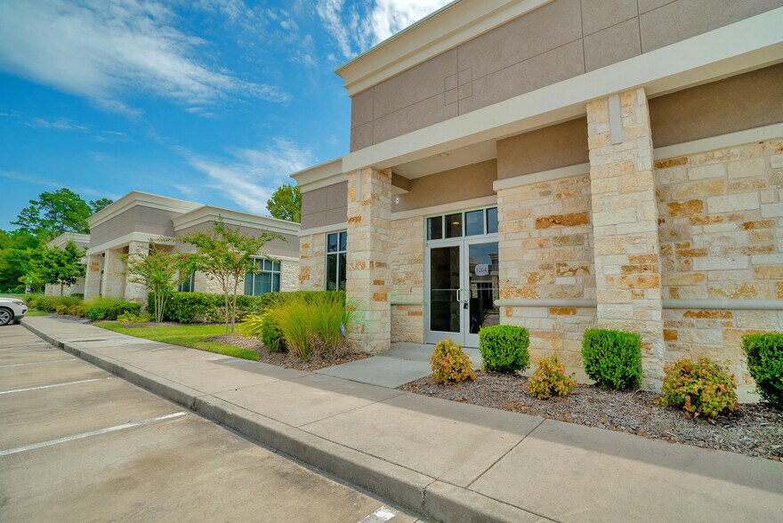 More Photos Of 2219 Sawdust Rd, The Woodlands Medical For Sale