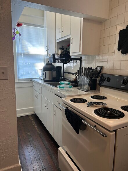 More Photos Of , Saint Petersburg Multifamily For Sale