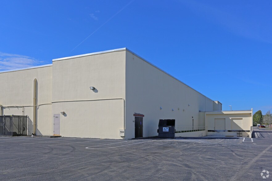 More Photos Of 7577-7781 Lake Worth Rd, Lake Worth Unknown For Lease