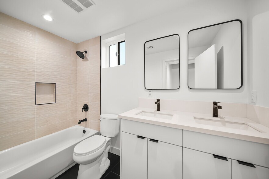 More Photos Of 171 S Hoover St, Los Angeles Apartments For Sale