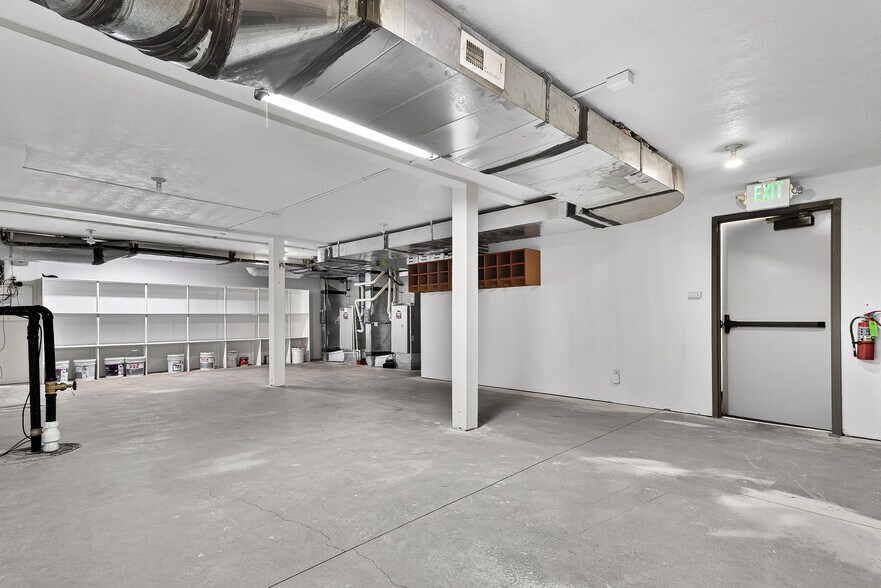 More Photos Of 2563 S Five Mile Ave, Boise Office Residential For Lease