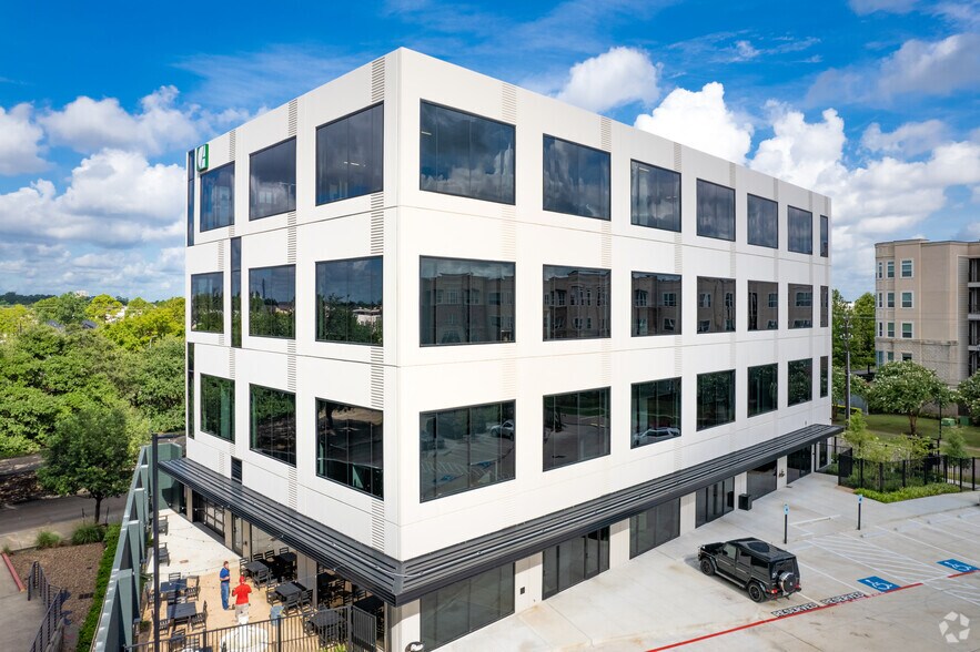 More Photos Of 190 TC Jester Blvd, Houston Office For Sale