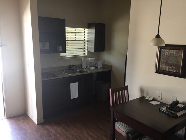 More Photos Of 301 W State Highway 72, Kenedy Hotel For Sale