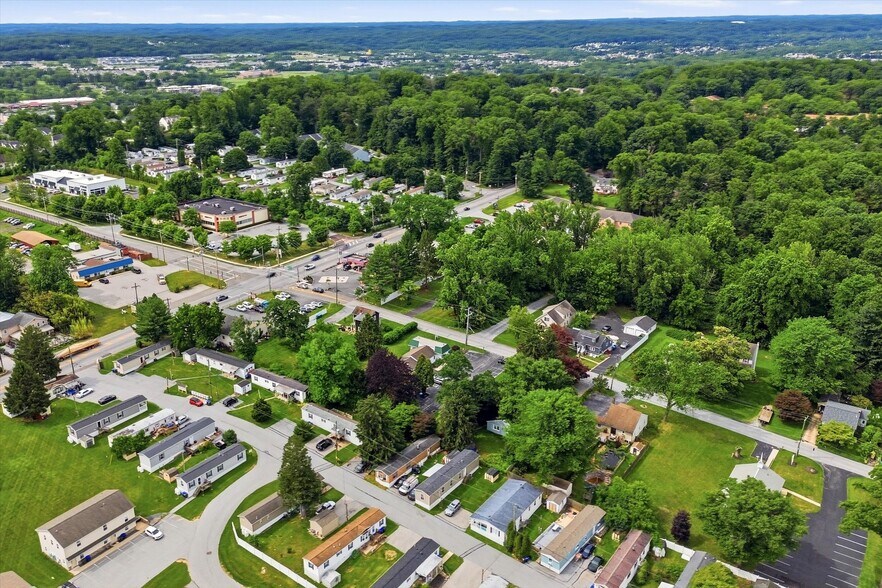 More Photos Of 103 Garris Rd, Downingtown Medical For Sale