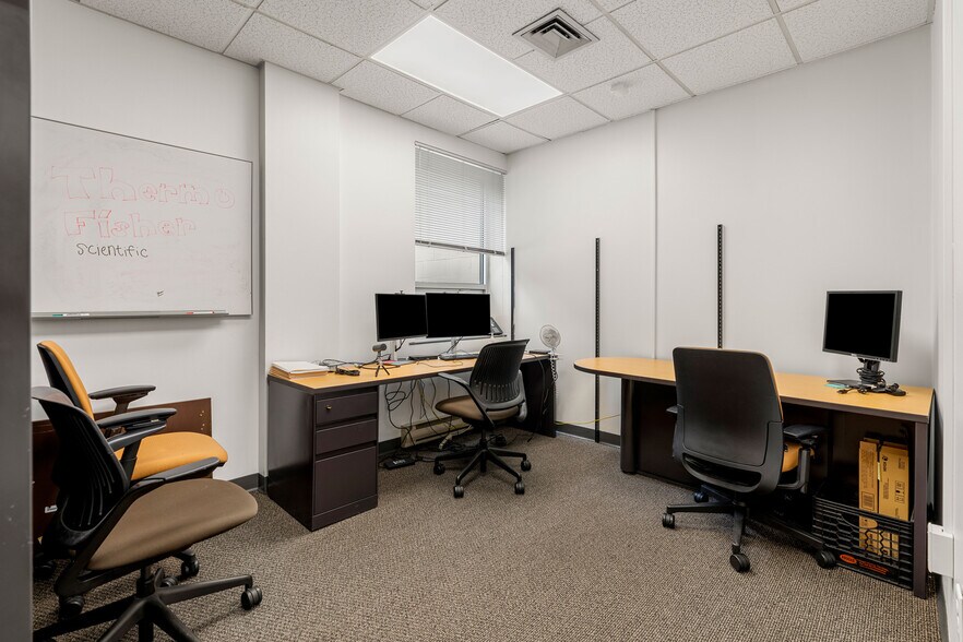 More Photos Of 4 Preston Ct, Bedford Office For Sale