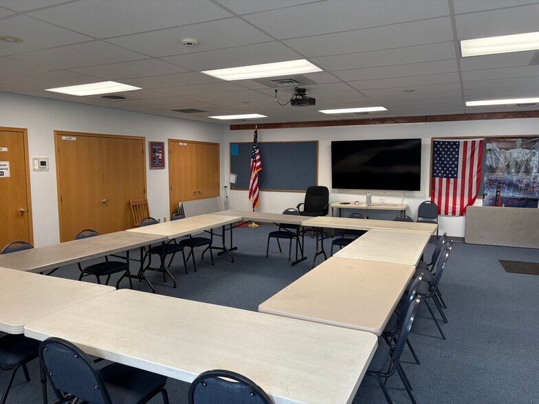 More Photos Of 6095 W Van Giesen St, West Richland Industrial For Sale