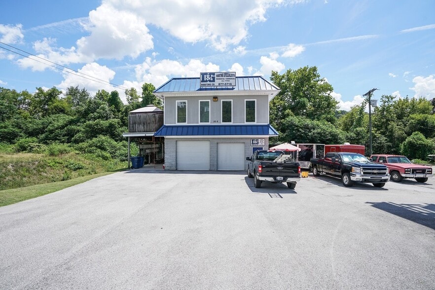 More Photos Of 2016 Dayton Blvd, Chattanooga Light Distribution For Lease