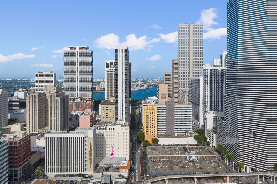 More Photos Of 113-115 SE 1st St, Miami Land For Sale