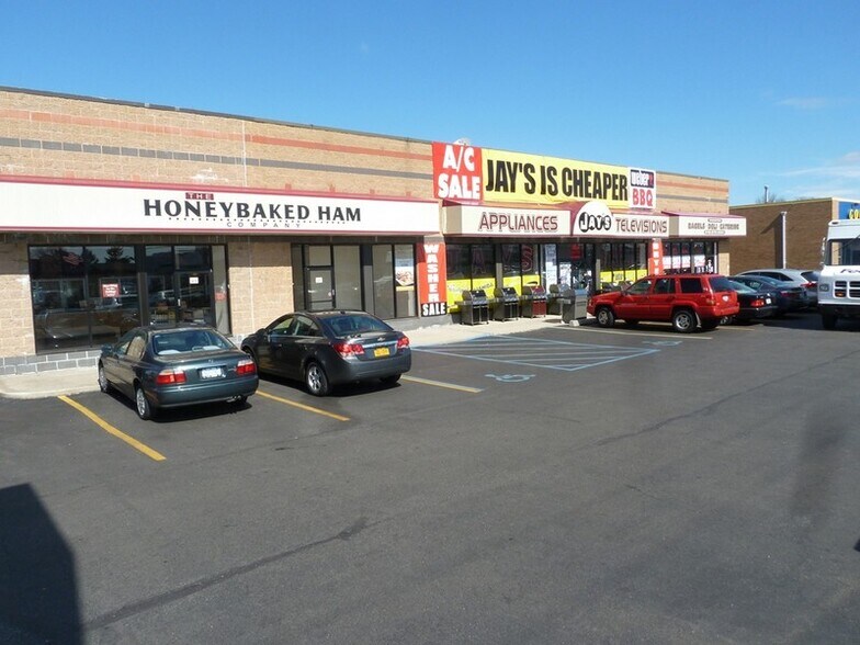 More Photos Of 3171 Hempstead Tpke, Levittown General Retail For Lease