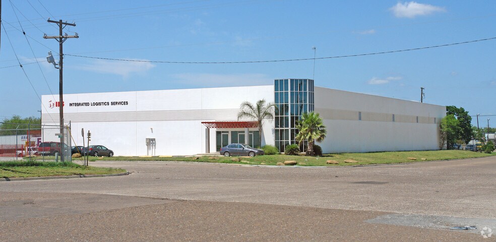 Primary Photo Of 14110 Transportation Ave, Laredo Distribution For Lease