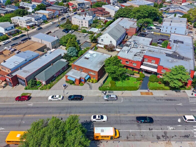 More Photos Of 72-41 Grand Ave, Flushing Medical For Lease