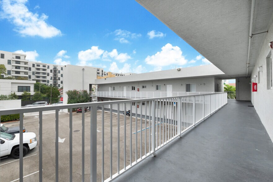 More Photos Of 750 SW 2nd St, Miami Apartments For Sale