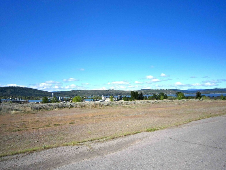 More Photos Of Highway 97 @ Dan O''Brian Way, Klamath Falls Land For Sale