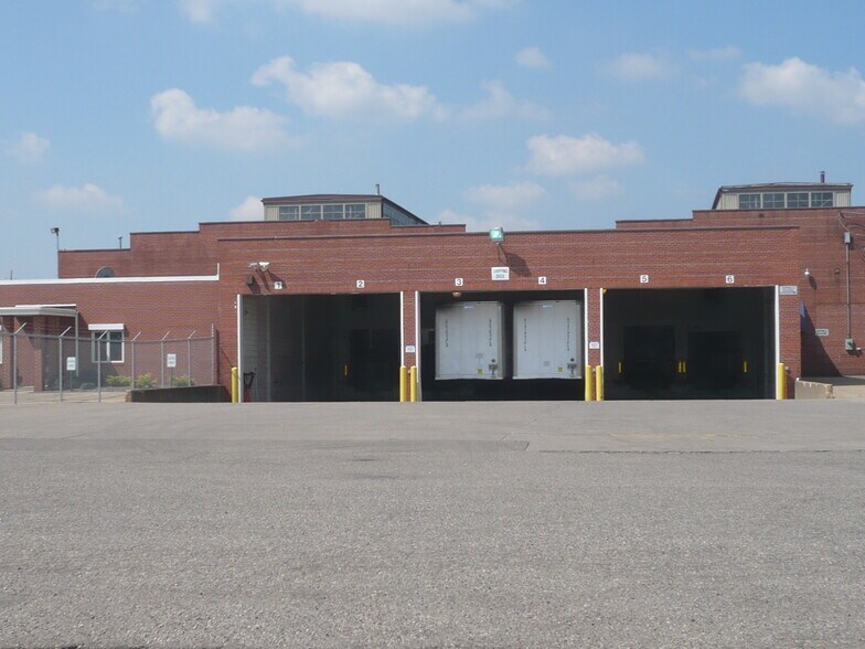 More Photos Of 815 Oberlin Ave SW, Massillon Industrial For Lease