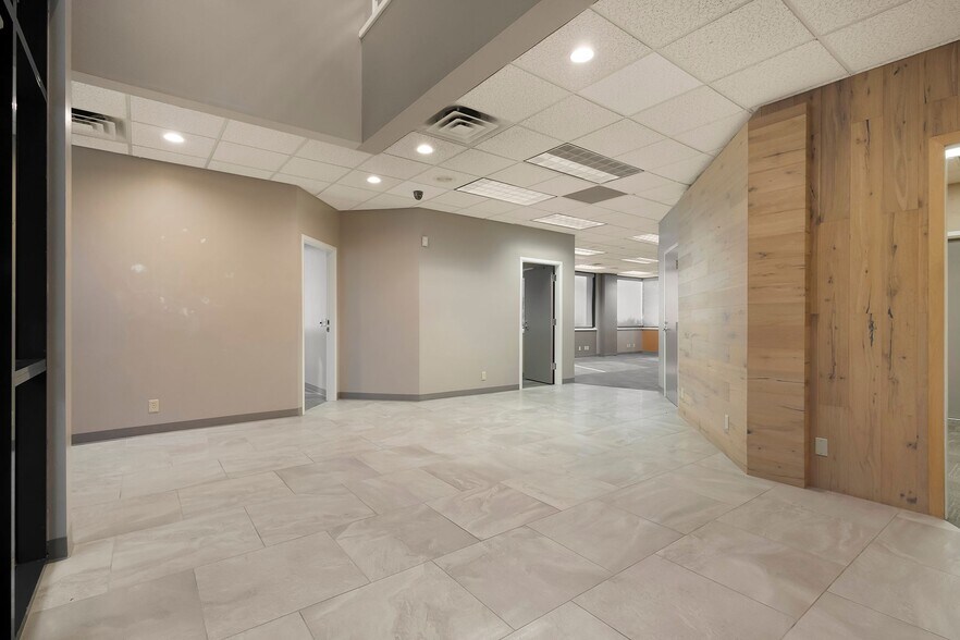 More Photos Of 500 W East Ave, Chico Office For Sale