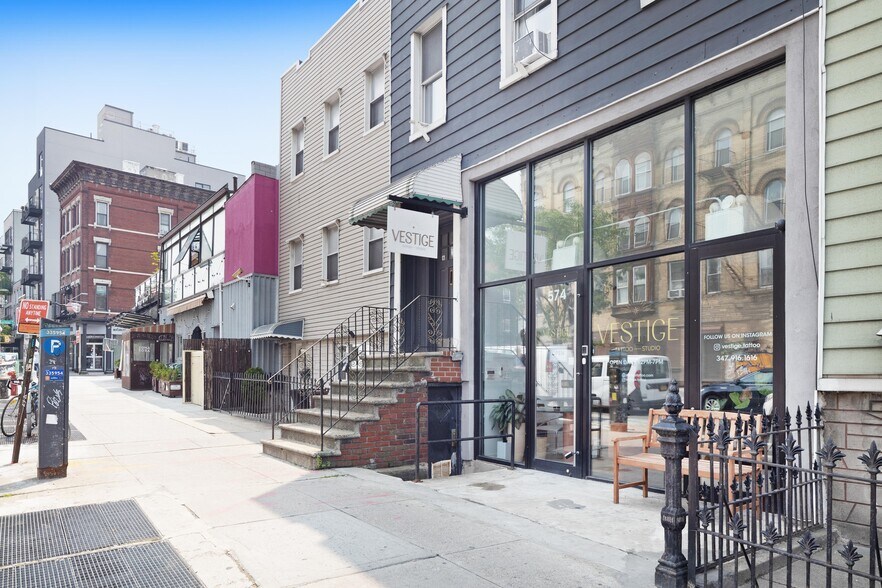 More Photos Of 574 Metropolitan Ave, Brooklyn Storefront Retail Residential For Sale